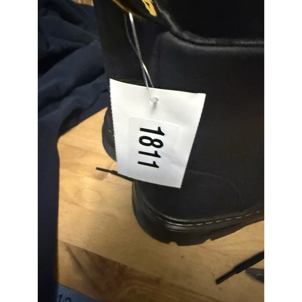 Dr. Doc Martens Combs Leather Wyoming Boots Men's Size 13 Black NWOB 1811